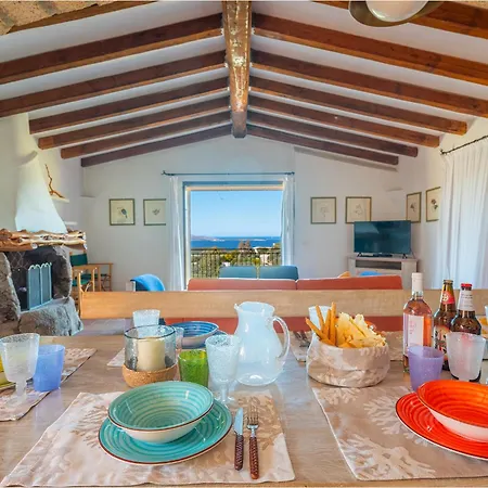 Вилла Sardinia Family - Letizia With Private Pool And Seaview Канниджионе